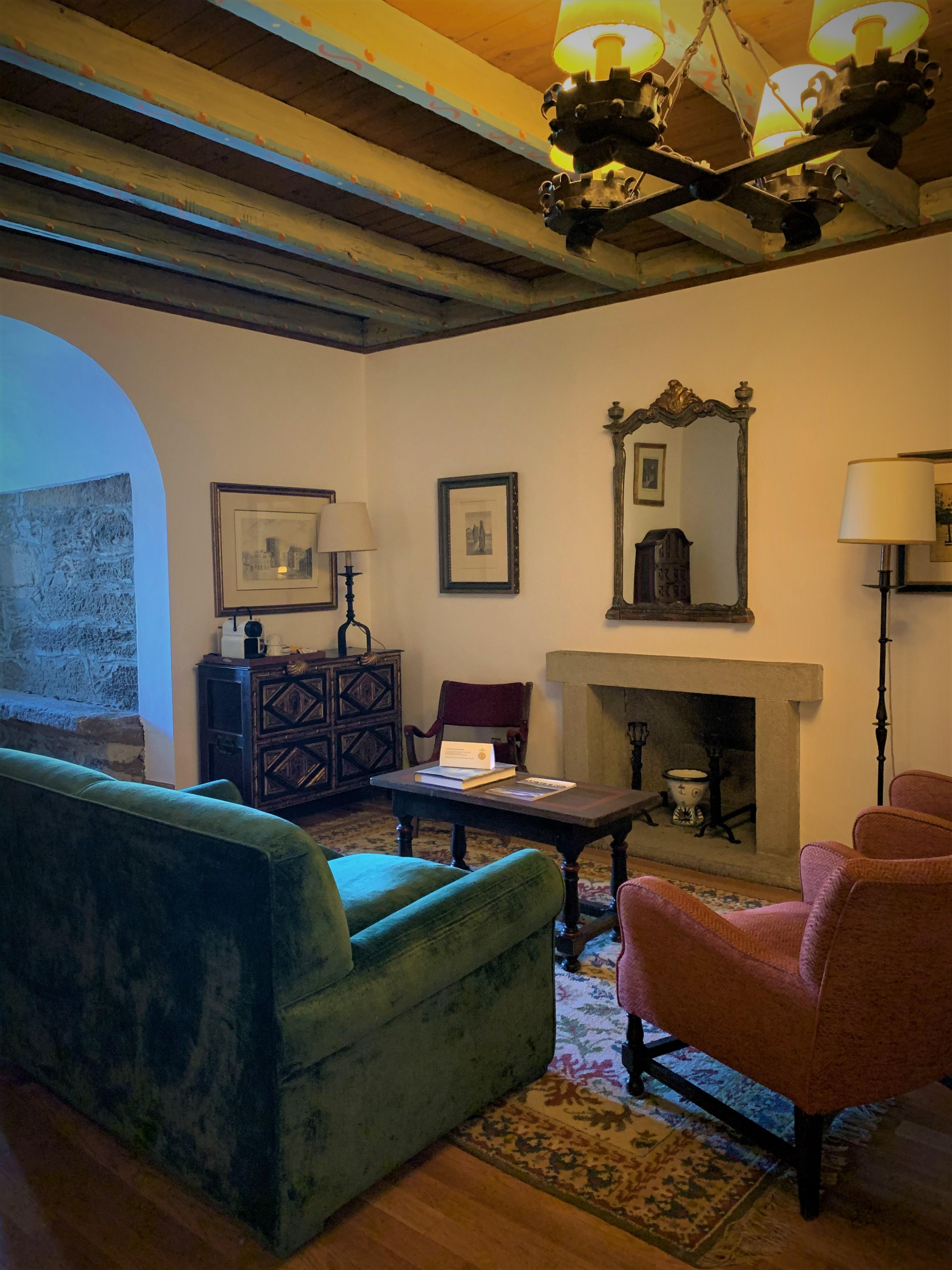 Hotel De 4*